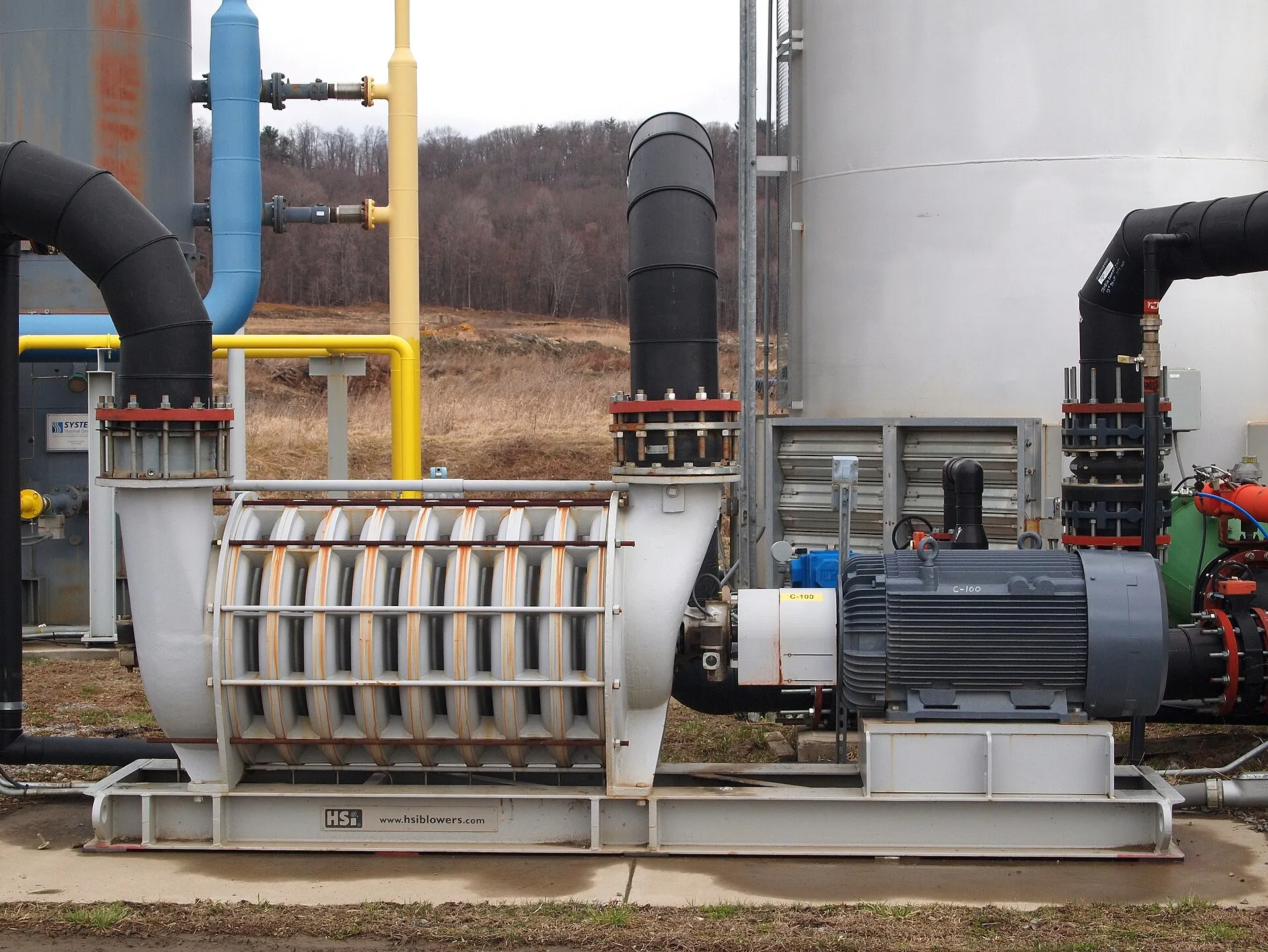Centrifugal pump installation in process plant